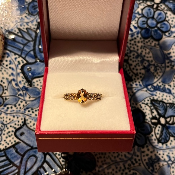 Vintage 10Kt Yellow Gold Citrine Ring. Ring size: 7.75 - Picture 1 of 16